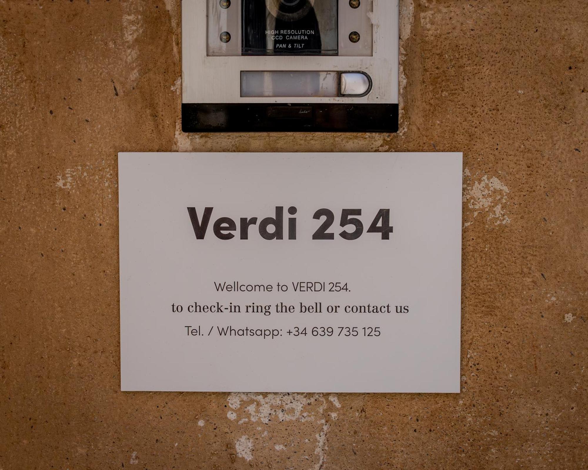 Verdi 254 Барселона Экстерьер фото